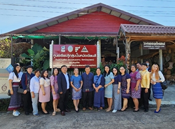 ศึกษาดูงาน
ศูนย์เรียนรู้กลุ่มปั้นหม้อเขียนสี