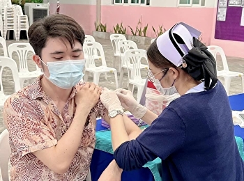 บุคลากรสำนักงานวิทยาเขตนครปฐม
เข้ารับวัคซีนไข้หวัดใหญ่ชนิด 4 สายพันธุ์