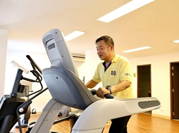 รักสุขภาพให้ออกกำลังกาย
แต่ถ้ารักที่นอนสบายๆ
ให้จองโรงแรมแก้วเจ้าจอม