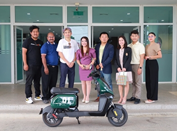 Nakhon Pathom Campus implements the
Green University development policy with
electric bicycles.