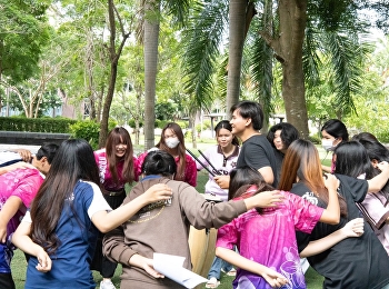 The cheer rehearsal by students of the
Maritime Business Program, College of
Logistics and Supply Chain