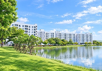 เติมความสดชื่น ให้ทุกวันเป็นวันดี ๆ
กับพื้นที่สีเขียวในมอกันนะค้า